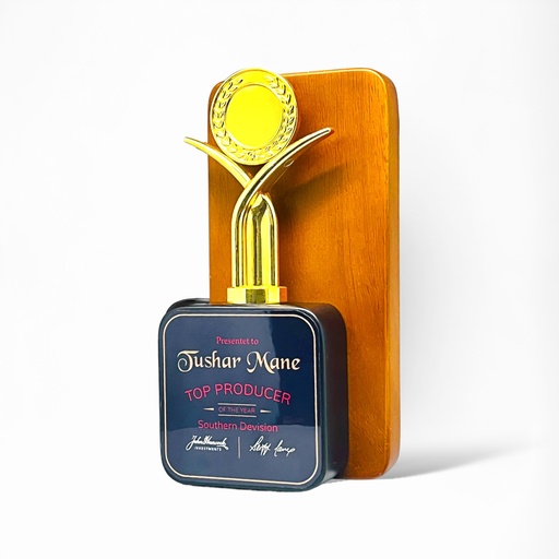 Wood & Metal Trophy WM 9171